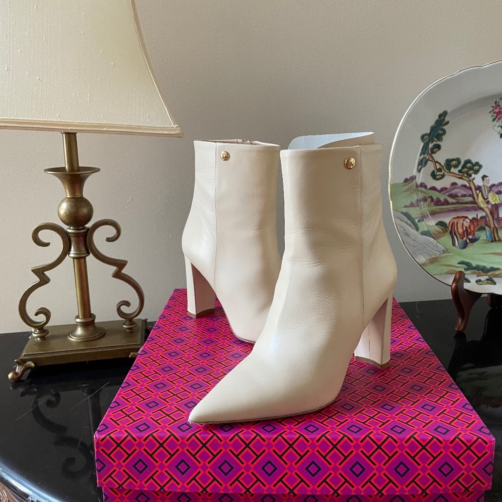 Tory Burch Penelope 90mm Booties